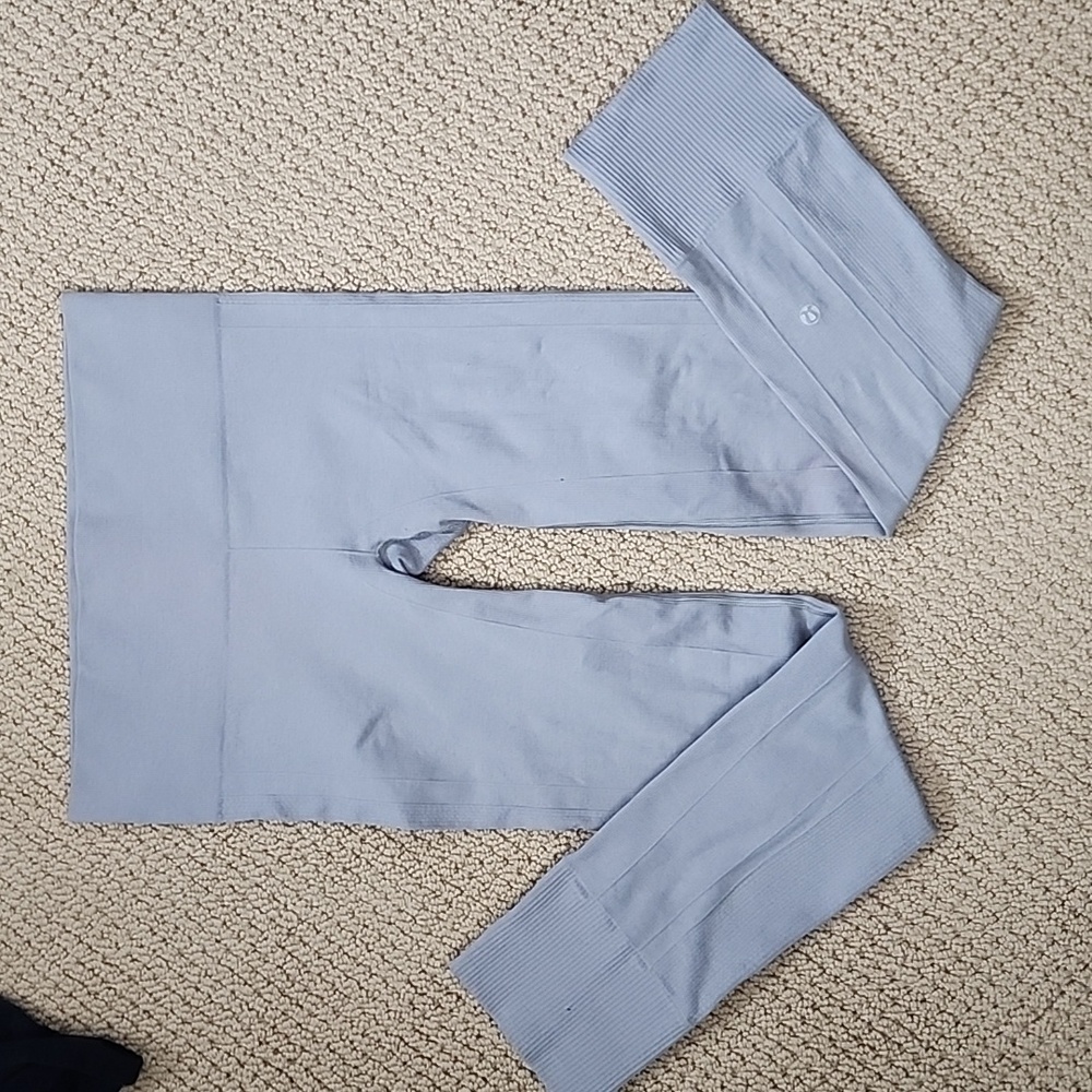 Lulemon gray ribbed leggings